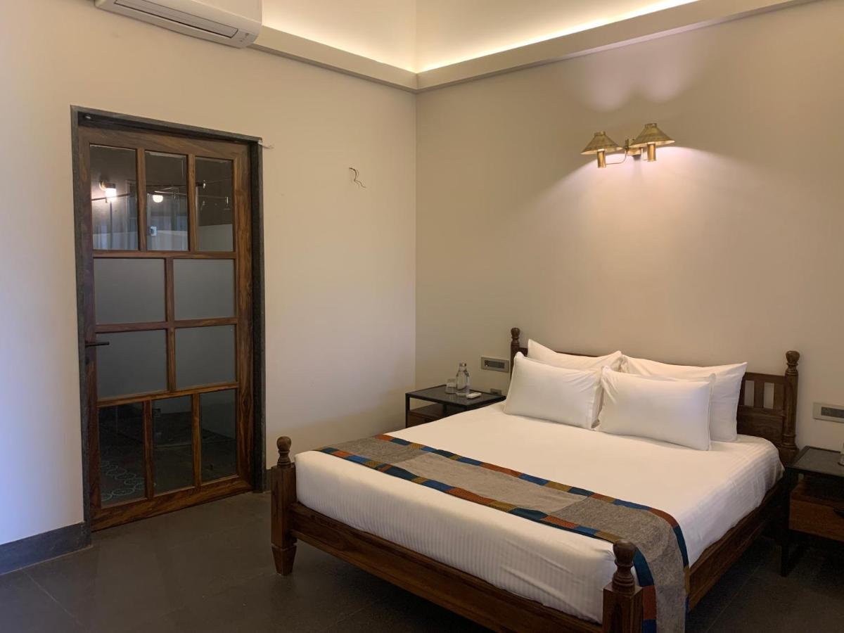 Viveda Wellness Resort นาสิก ภายนอก รูปภาพ
