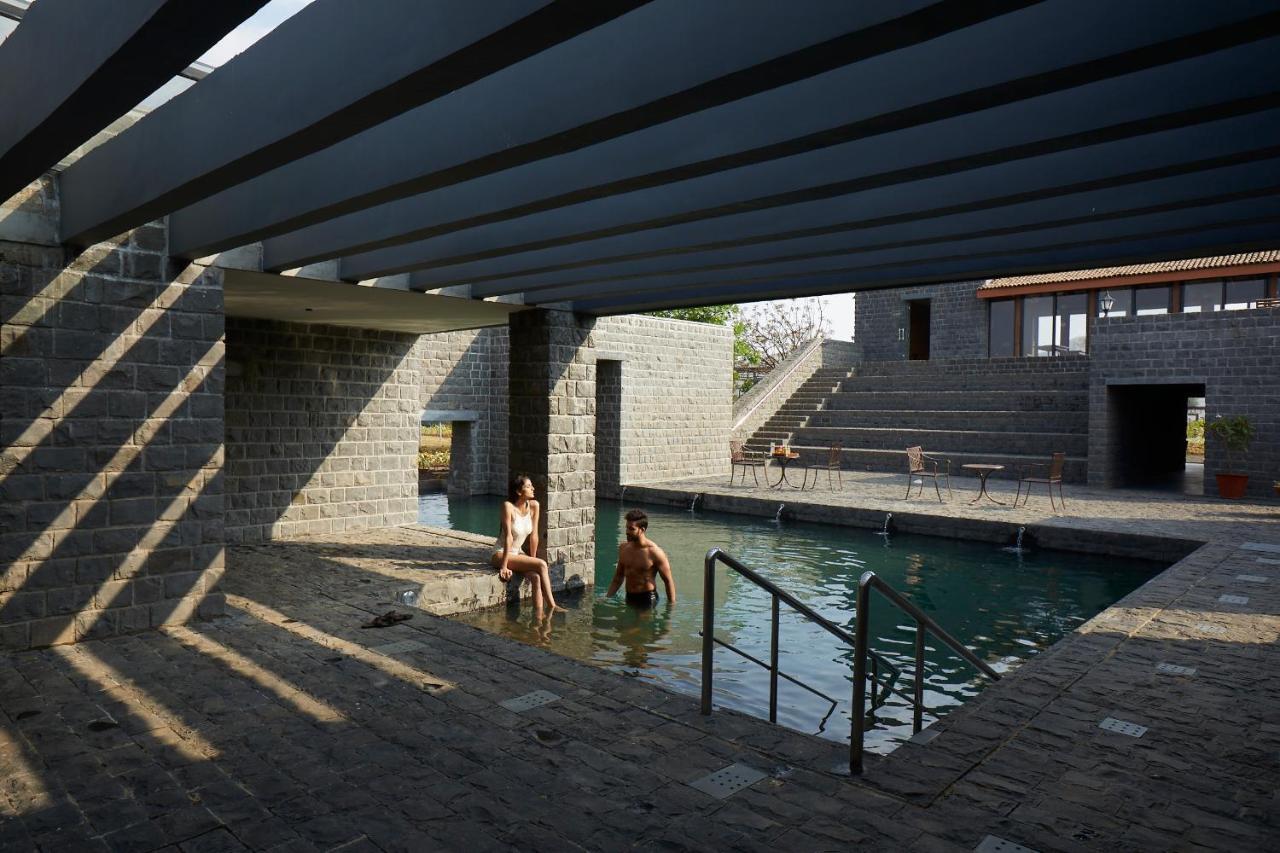 Viveda Wellness Resort นาสิก ภายนอก รูปภาพ