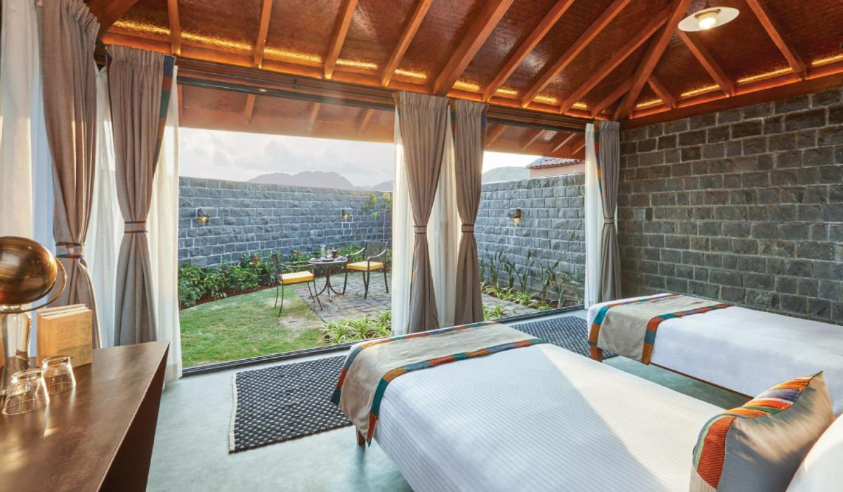 Viveda Wellness Resort นาสิก ภายนอก รูปภาพ